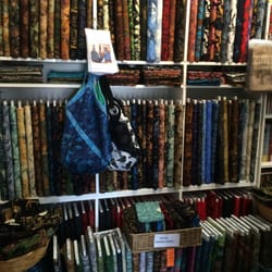 Rushin' Tailor's Quilt Alaska - nicely organized by "bears" "paws" "moose" etc.