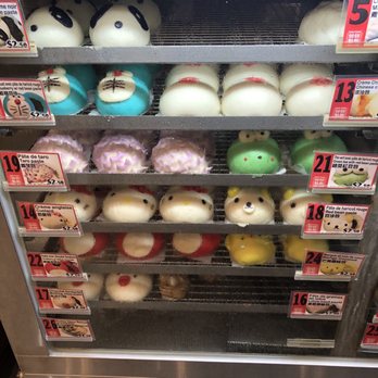 Bao Bao Dim Sum - Actual case of steamed buns - Bubble Tea Near Me - Montreal, Quebec Bao Bao Dim Sum - Actual case of steamed buns - Bubble Tea Near Me - Montreal, Quebec