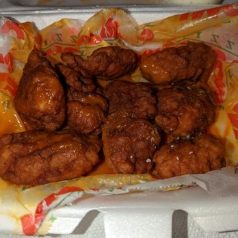 Clayton Plaza Hotel - Imo's - Boneless Wings - Hotels Near Me - Clayton, Missouri