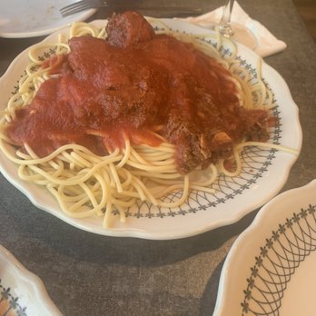 Rosangela's Pizza - Spaghetti and meat sauce. Meat is Thin sliced Chicago roast beef. Different, highly recommend. - Pizza Near Me - Evergreen Park, Illinois Rosangela's Pizza - Spaghetti and meat sauce. Meat is Thin sliced Chicago roast beef. Different, highly recommend. - Pizza Near Me - Evergreen Park, Illinois