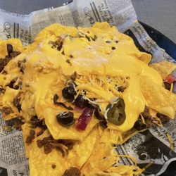 Features Sports Bar & Grill - Nachos