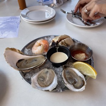 Neptune Oyster - Seafood Near Me - Boston, Massachusetts Neptune Oyster - Seafood Near Me - Boston, Massachusetts
