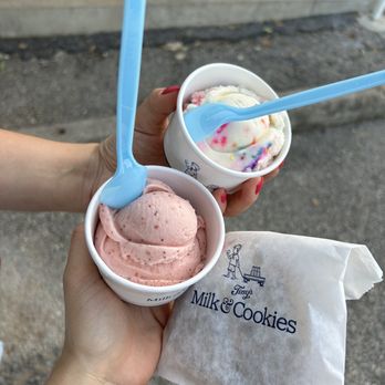Tinys Milk & Cookies - Austin - Ice cream and chocolate chip cookie! - Bakeries Near Me - Austin, Texas