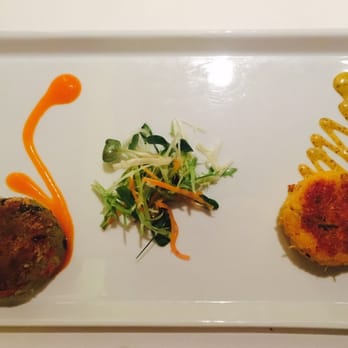 Quilon Restaurant - Lotus chop with mango sauce & crab cake with claw meat tossed with curry leaves, ginger, green chillies - Indian Near Me - London, XGL