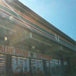 7-Eleven - Front