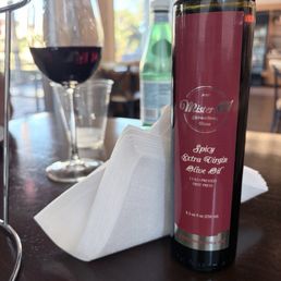 Spicy extra virgin olive oil