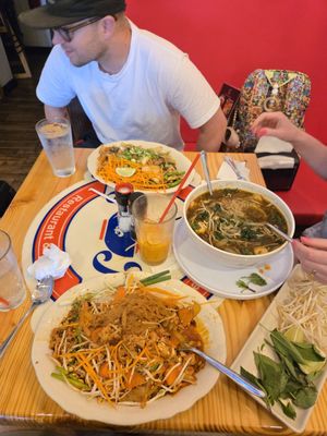 Thai Nola by null