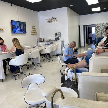 Sky Nails - Nail Salons Near Me - Oxnard, California