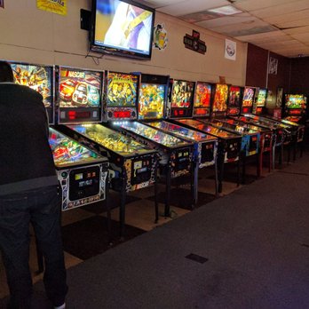 Pocketeer Billiards and Bar - Pinball! - Pool Halls Near Me - Buffalo, New York Pocketeer Billiards and Bar - Pinball! - Pool Halls Near Me - Buffalo, New York