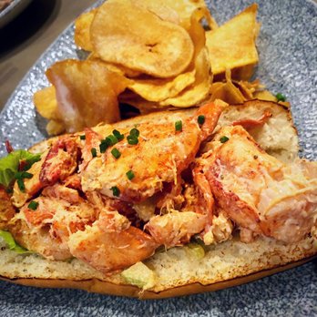 Ale & Compass Restaurant - Lobster roll - American Near Me - Orlando, Florida Ale & Compass Restaurant - Lobster roll - American Near Me - Orlando, Florida