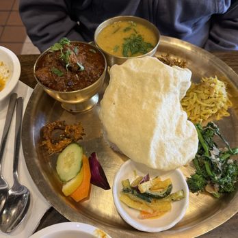 Darjeeling Kitchen & Café - Himalayan / Nepali Chicken Thali - Himalayan/Nepalese Near Me - Astoria, New York