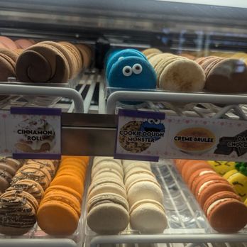 Momma Mondragon’s Macarons - Macarons Near Me - Moreno Valley, California