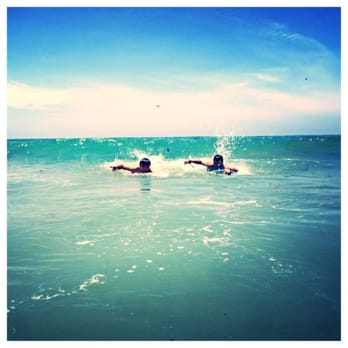 Stonesteps Beach - Trying to catch some waves - Beaches Near Me - Encinitas, California