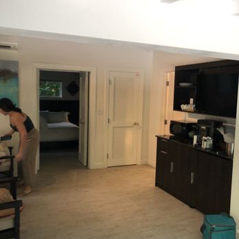 Largo Resort - Resorts Near Me - Key Largo, Florida