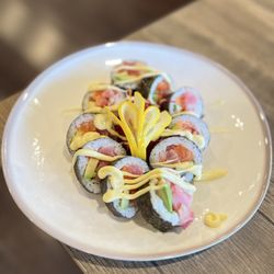 Maru Sushi  & Poke - THE GLEN ROLL