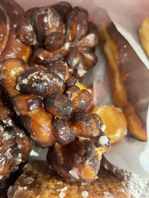 OMG Donuts by null