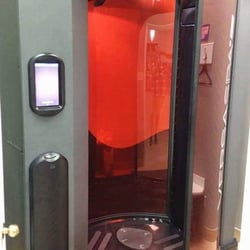 Celebrity Tanning - VersaSpa Pro