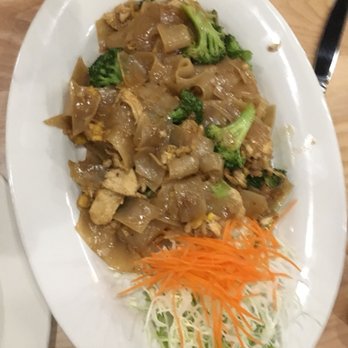 Coco Thai Cuisine - Grand opening- Pad See-Ew - Thai Near Me - Orlando, Florida