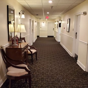 St. Charles Inn - Hotels Near Me - New Orleans, Louisiana