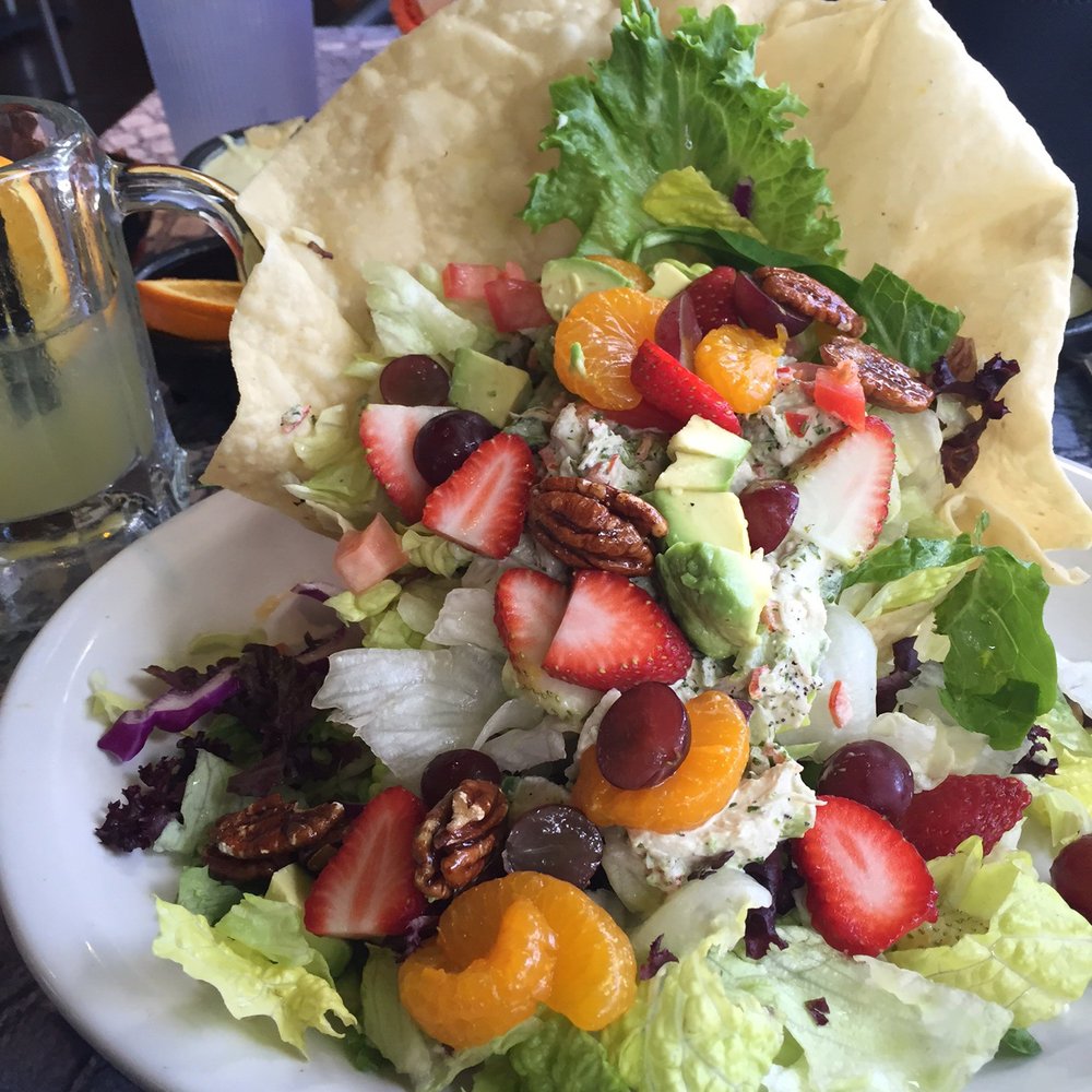 Gringo's Mexican Kitchen - Cozumel chicken salad - Mexican Near Me - Spring, Texas