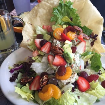 Gringo's Mexican Kitchen - Cozumel chicken salad - Mexican Near Me - Spring, Texas