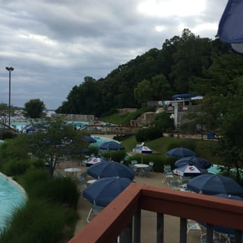 Raging Rivers Water Park - Slides and wave pool - Water Parks Near Me - Grafton, Illinois Raging Rivers Water Park - Slides and wave pool - Water Parks Near Me - Grafton, Illinois