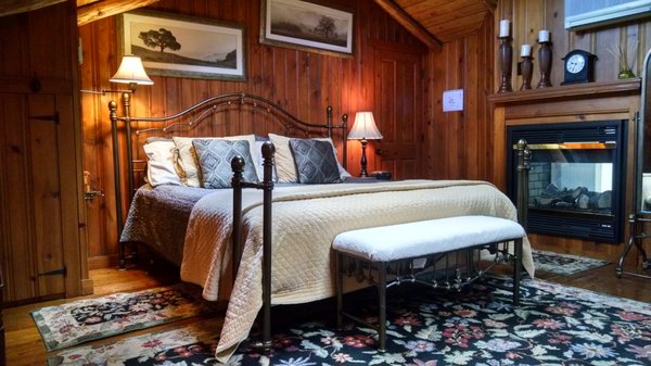 Chalet of Canandaigua Bed & Breakfast by null