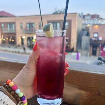 Little Ricky’s Rooftop Bar - Jessie's Girl - Cocktail Bars Near Me - Omaha, Nebraska