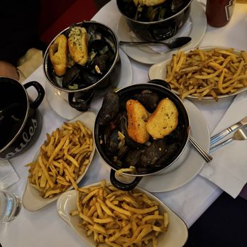 CAFÉ LULUc - French Near Me - Brooklyn, New York CAFÉ LULUc - French Near Me - Brooklyn, New York