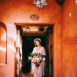 Flor Vida - Wedding bouquet and crown