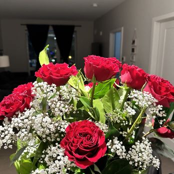 Sweet Pea And Sage - Red Roses - Florists Near Me - Boston, Massachusetts Sweet Pea And Sage - Red Roses - Florists Near Me - Boston, Massachusetts