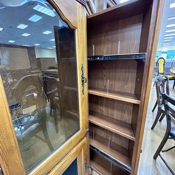 Habitat for Humanity ReStore - The drawer pulls out; it doesn't swing out - Furniture Stores Near Me - Wappingers Falls, New York Habitat for Humanity ReStore - The drawer pulls out; it doesn't swing out - Furniture Stores Near Me - Wappingers Falls, New York