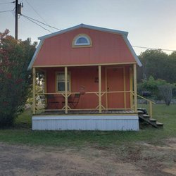 Rob and Dee's Cabins