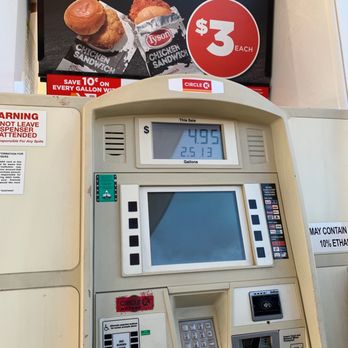 Circle K - At the pump - Convenience Stores Near Me - Apex, North Carolina