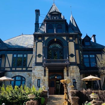 Beringer Vineyards - Front of Rhine house - Wineries Near Me - St. Helena, California