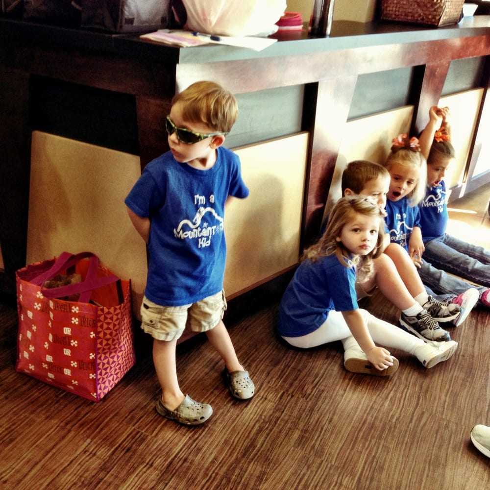 Mountaintots - childcare center in Vestavia Hills, AL