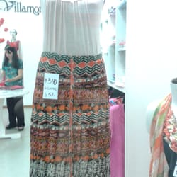 Lucía Villamoro - La pollera capaz que zafa si sos de usar polleras de este tipo