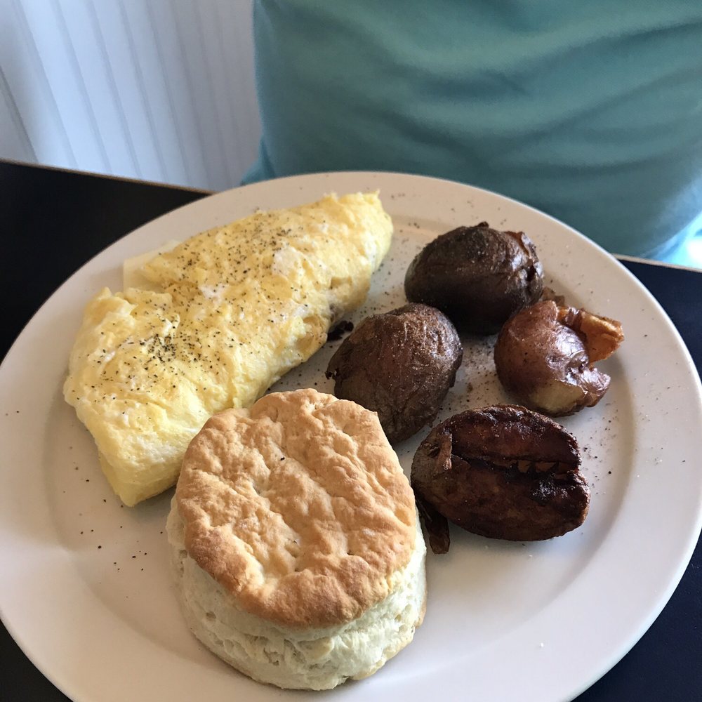 Biscuits - Cheese omelet - Breakfast & Brunch Near Me - Oak Bluffs, Massachusetts