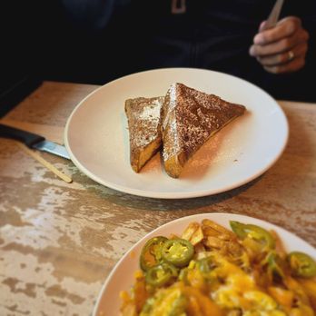 Toast Kitchen & Bar - Half French Toast - Breakfast & Brunch Near Me - Brea, California