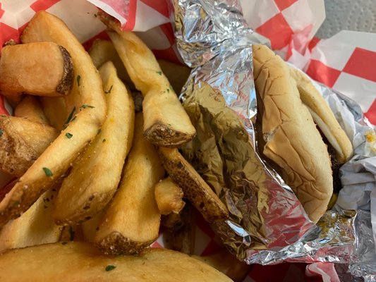 Sam's Tavern by null