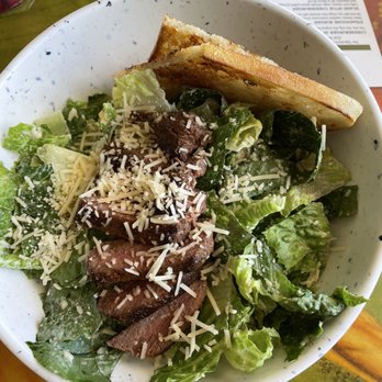 Cheeseburger In Paradise - Blackened Steak Caesar Salad - Burgers Near Me - Honolulu, Hawaii