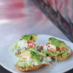La Guerrero - Veggie Tostadas