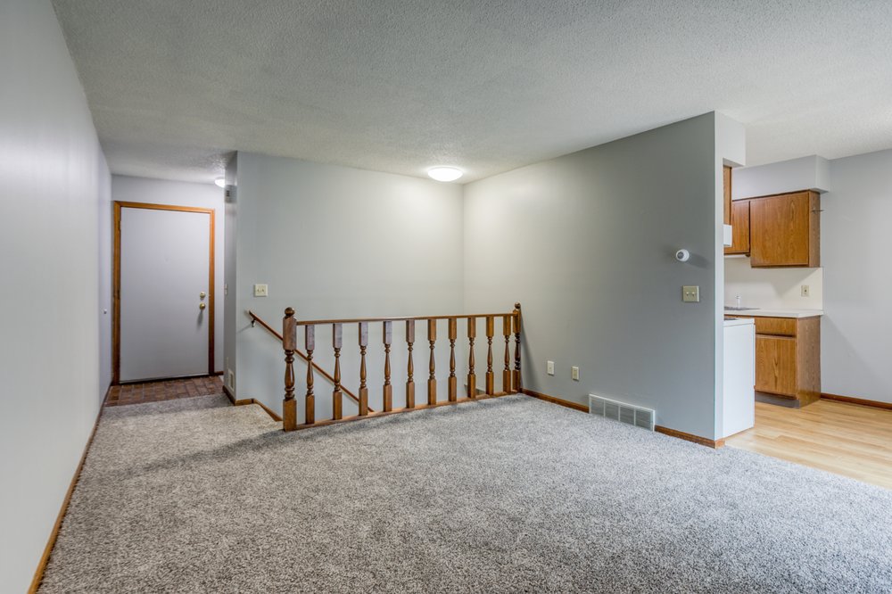 THE NEIGHBORHOOD AT ENGLEWOOD Request Consultation 31 Photos 2070