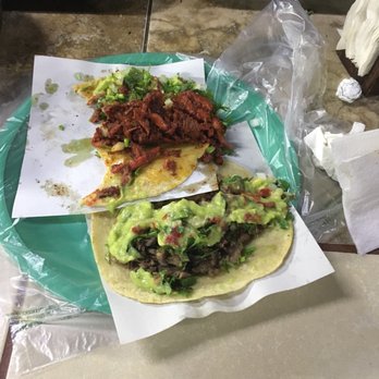 Tacos Los Poblanos - One asada and one pork taco con todo - Tacos Near Me - San Quintín, BCN Tacos Los Poblanos - One asada and one pork taco con todo - Tacos Near Me - San Quintín, BCN