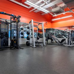 Blink Fitness - Valley Stream - Valley Stream