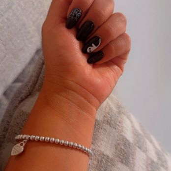 Me Time Nail Lounge - Nail Salons Near Me - Redondo Beach, California