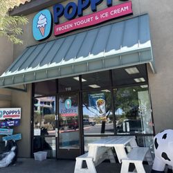 Poppy's Frozen Yogurt & Ice Cream