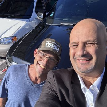 Cooper's Windshield Repair - The happiest client after fixing my windshield. - Auto Glass Services Near Me - Lakewood, California