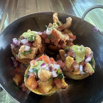 Ceviches by Divino ® Davie - Tostones rellenos - Mexican Near Me - Davie, Florida
