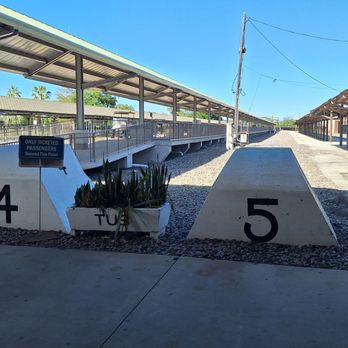 Amtrak - Tracks - Train Stations Near Me - Tampa, Florida Amtrak - Tracks - Train Stations Near Me - Tampa, Florida